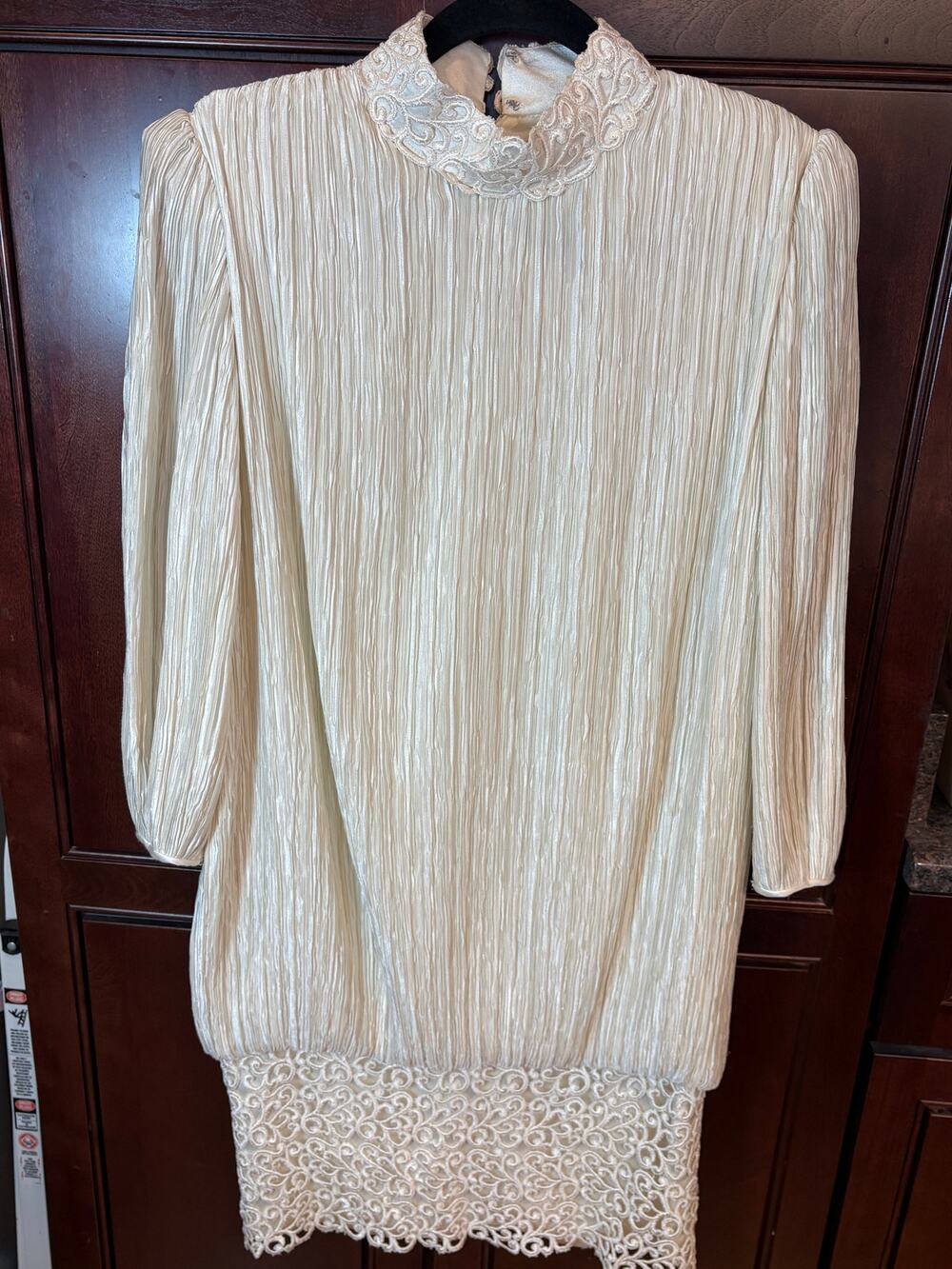 Vintage Pierre Labiche Cream Micro Pleat Dress with Lace Detail Size 10 80's